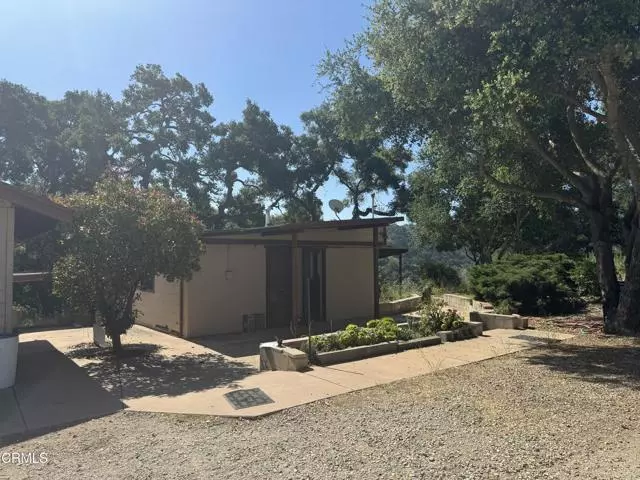 Oak View, CA 93022,1040 Spring Street