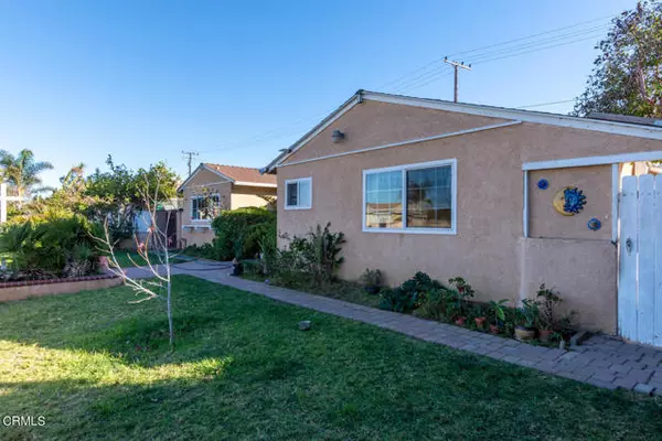 518 Teakwood Street, Oxnard, CA 93033