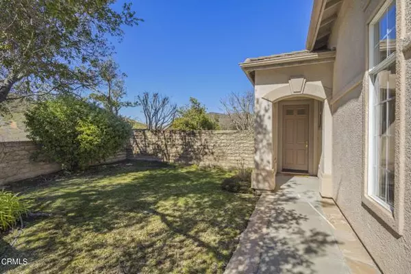 Newbury Park, CA 91320,4533 Camino de las Estrellas