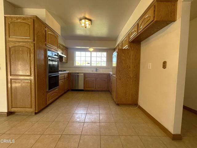2256 Lonsdale Street, Camarillo, CA 93010