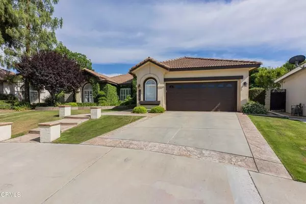 Bakersfield, CA 93311,10107 Lace Cascade Court