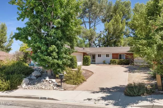 26312 Whispering Leaves Drive, Newhall, CA 91321