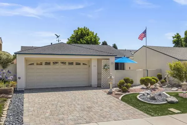 702 Sapphire Avenue, Ventura, CA 93004