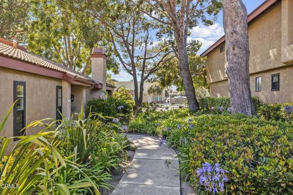 3764 Via Pacifica Walk, Oxnard, CA 93035