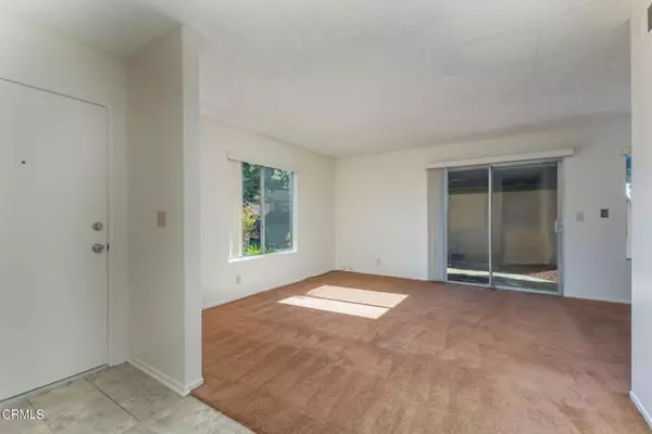 Ventura, CA 93003,1630 Parakeet Court