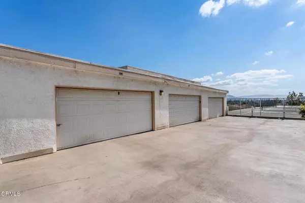 Camarillo, CA 93010,2713 Antonio Drive #311