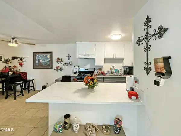 209 W Channel Islands Boulevard, Port Hueneme, CA 93041