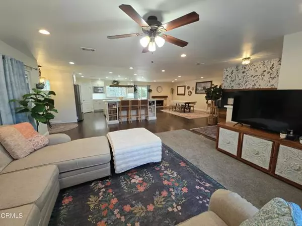 Simi Valley, CA 93065,67 La Paz Court