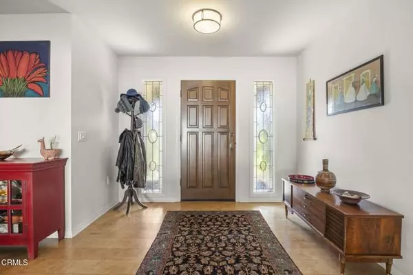 Ojai, CA 93023,813 Quail Street