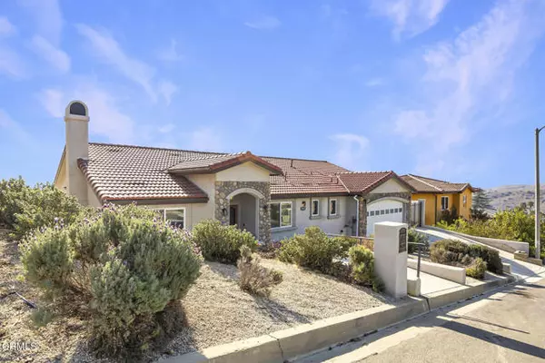 Ventura, CA 93003,5544 Crestone Court