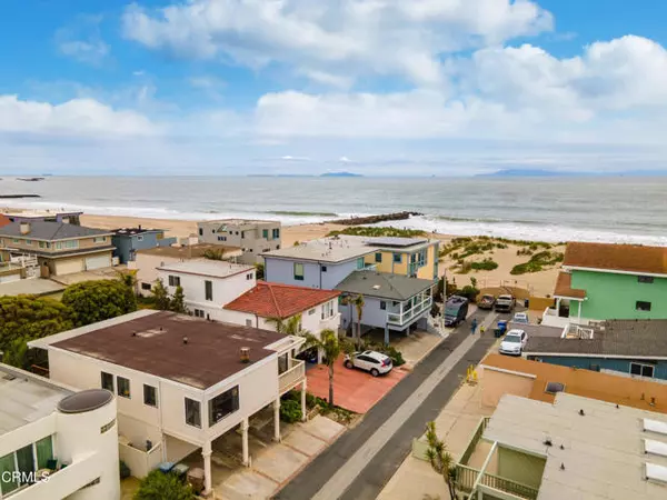 1072 Belfast Lane, Ventura, CA 93001