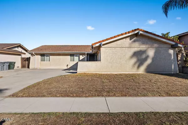 1341 Juneberry Place, Oxnard, CA 93036