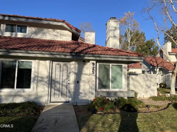 925 Quarterhorse Lane, Oak Park, CA 91377