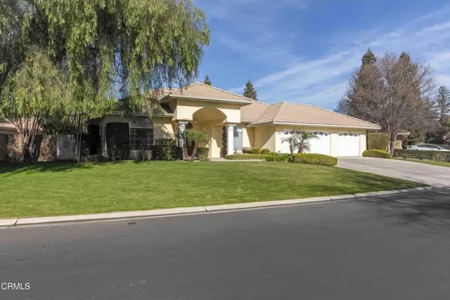 4205 Palisades Circle, Bakersfield, CA 93308