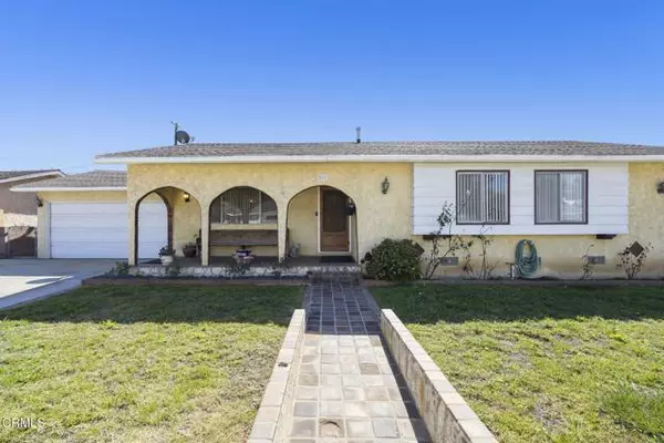 216 Wakeford Street, Santa Paula, CA 93060