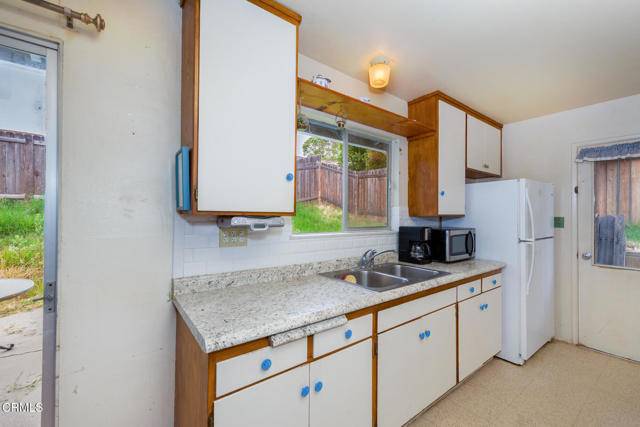 Ventura, CA 93004,1349 Arrowhead Avenue