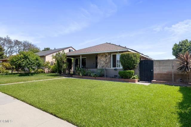 Long Beach, CA 90805,272 E 69th Street
