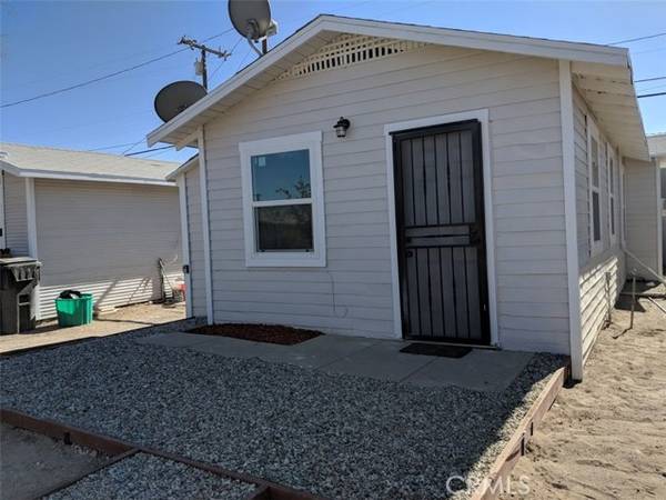 206 E Fredricks Street, Barstow, CA 92311