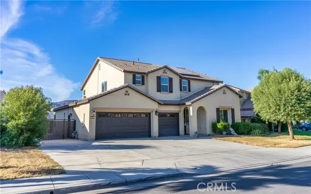 520 Overleaf Way, San Jacinto, CA 92582