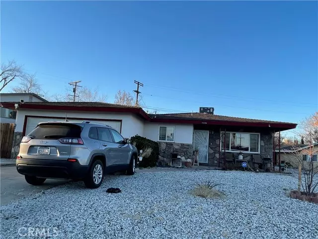 15074 Redondo Drive, Victorville, CA 92395