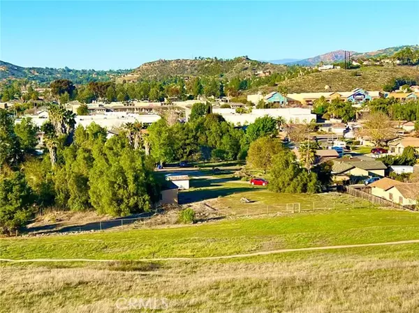 Poway, CA 92064,13627 Glengate Place