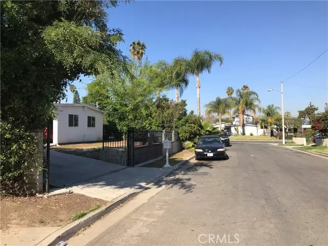 Hacienda Heights, CA 91745,15712 Hollis street