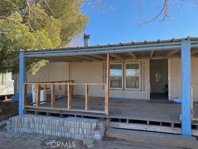 11535 Hacienda Road, Phelan, CA 92371