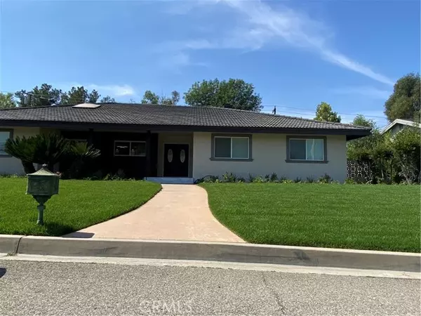 417 S Charvers Avenue, West Covina, CA 91791