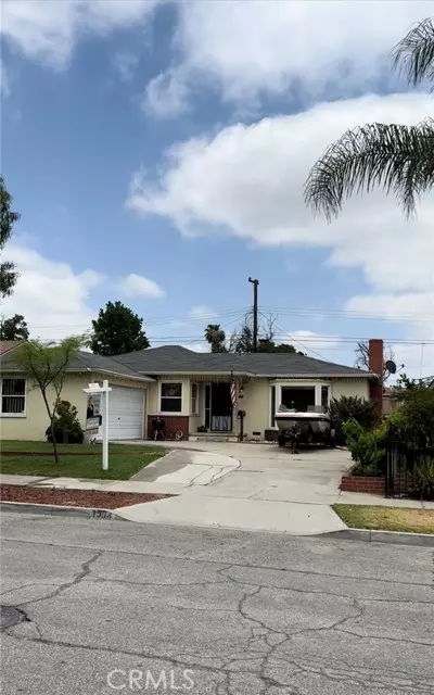 1908 Singingwood Avenue, Pomona, CA 91767