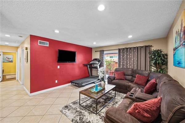 5548 Temple City Boulevard, Temple City, CA 91780