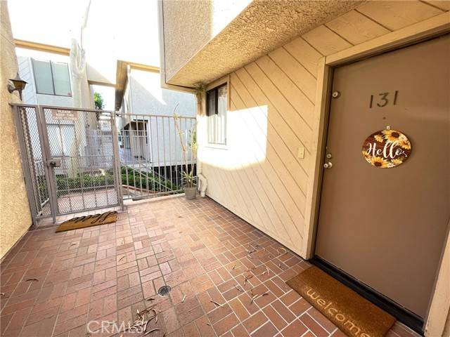 15215 Magnolia Boulevard #131, Sherman Oaks, CA 91403