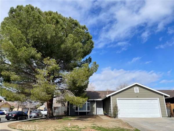 3049 E Avenue R6, Palmdale, CA 93550