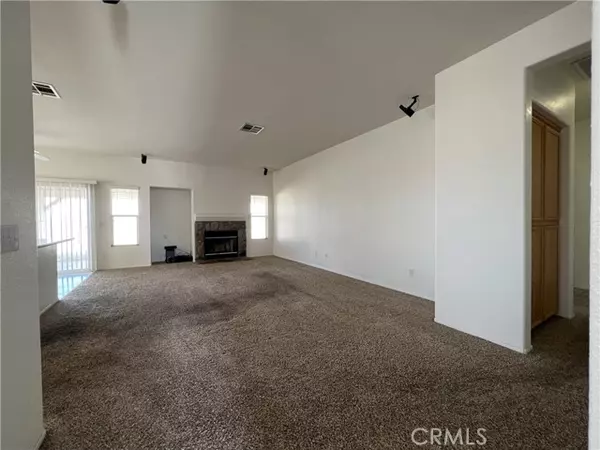 Lancaster, CA 93534,1757 W Avenue H1