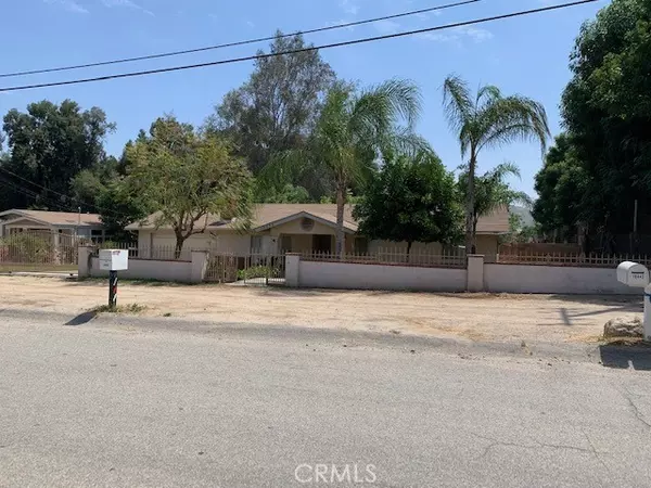 Corona, CA 92881,19450 Envoy Avenue