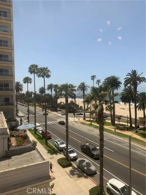 Santa Monica, CA 90403,1033 Ocean Avenue #401