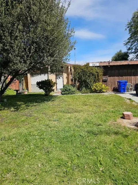 Canyon Country, CA 91387,14913 Daffodil Avenue