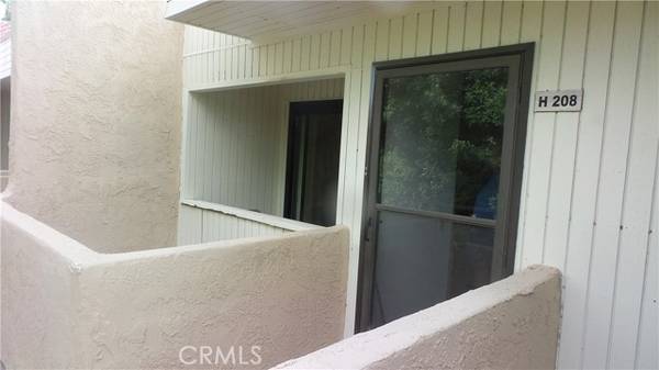 685 N Ashurst Court #H208, Palm Springs, CA 92262