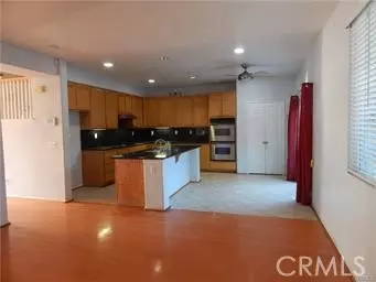 Fontana, CA 92336,5809 Seminole Way