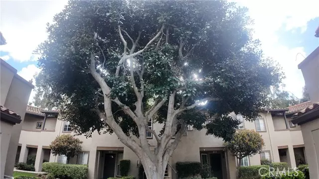 24 Via Solaz, Rancho Santa Margarita, CA 92688