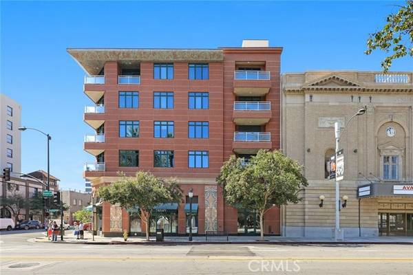 125 N Raymond Avenue #413, Pasadena, CA 91103