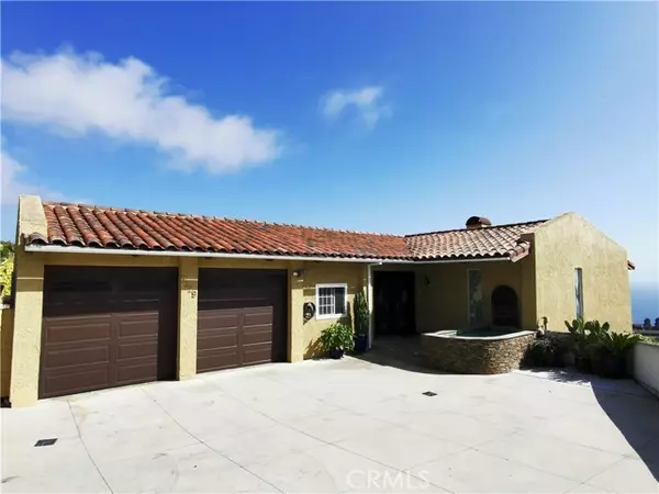 Rancho Palos Verdes, CA 90275,7229 Crest Road