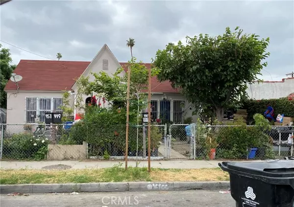 447 W 69th Street, Los Angeles, CA 90003