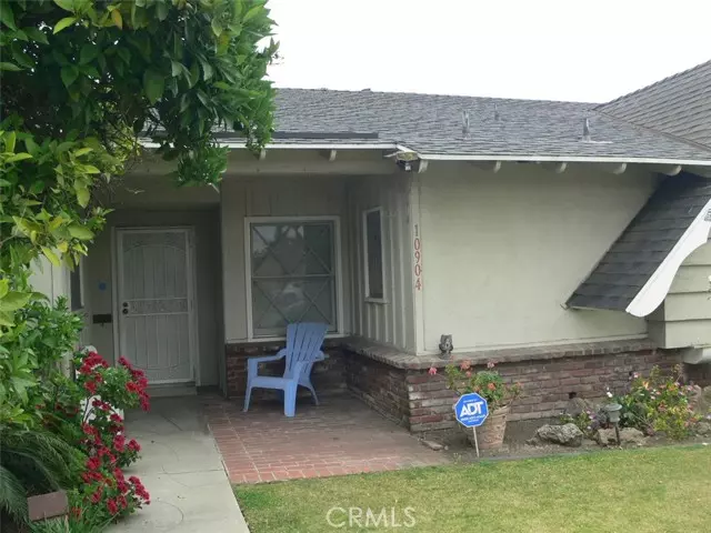 10904 1st Avenue, Whittier, CA 90603