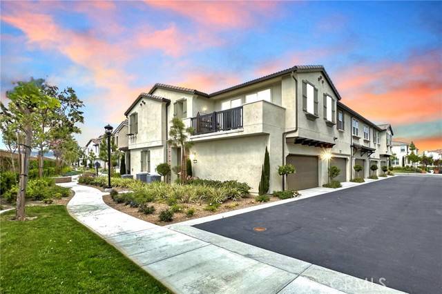 7122 Vernazza Place, Eastvale, CA 92880