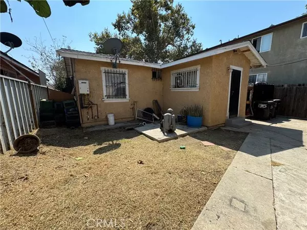 153 W 89th Street, Los Angeles, CA 90003