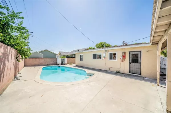 Ontario, CA 91762,1316 W D Street