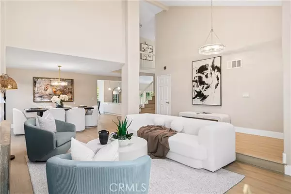 Irvine, CA 92620,11 Seville