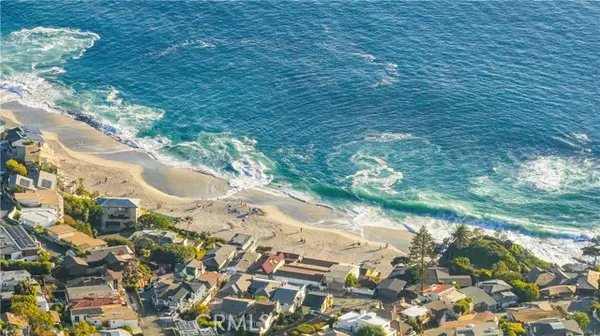 Laguna Beach, CA 92651,1041 Santa Ana Street