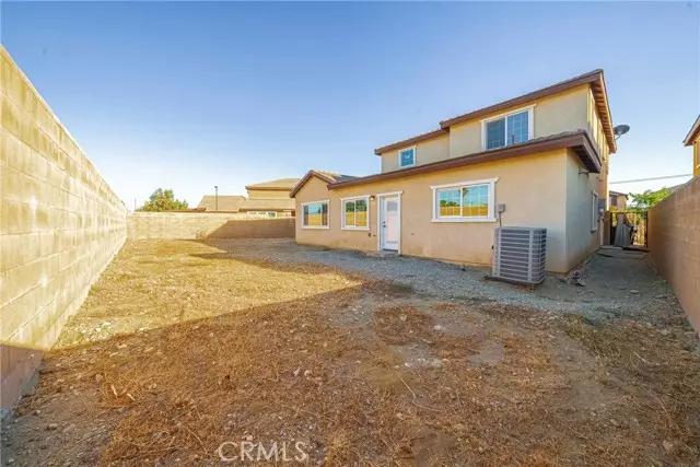 15718 Dianthus Avenue, Fontana, CA 92335