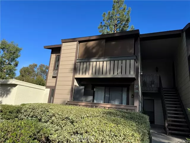 Lake Forest, CA 92630,20702 El Toro Road #309